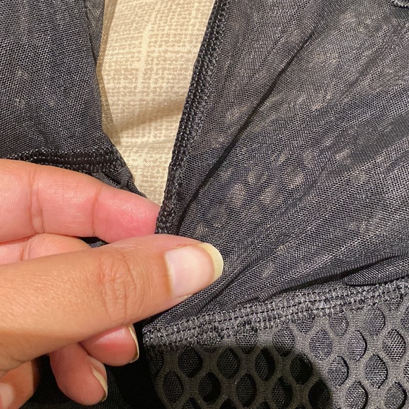 NWT Victoria Secret Sport Mesh Tight - Picture 11 of 11